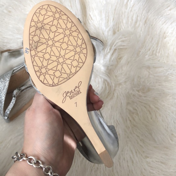 Jewel Badgley Mischka Dextra Wedge Sandals - Picture 8 of 10